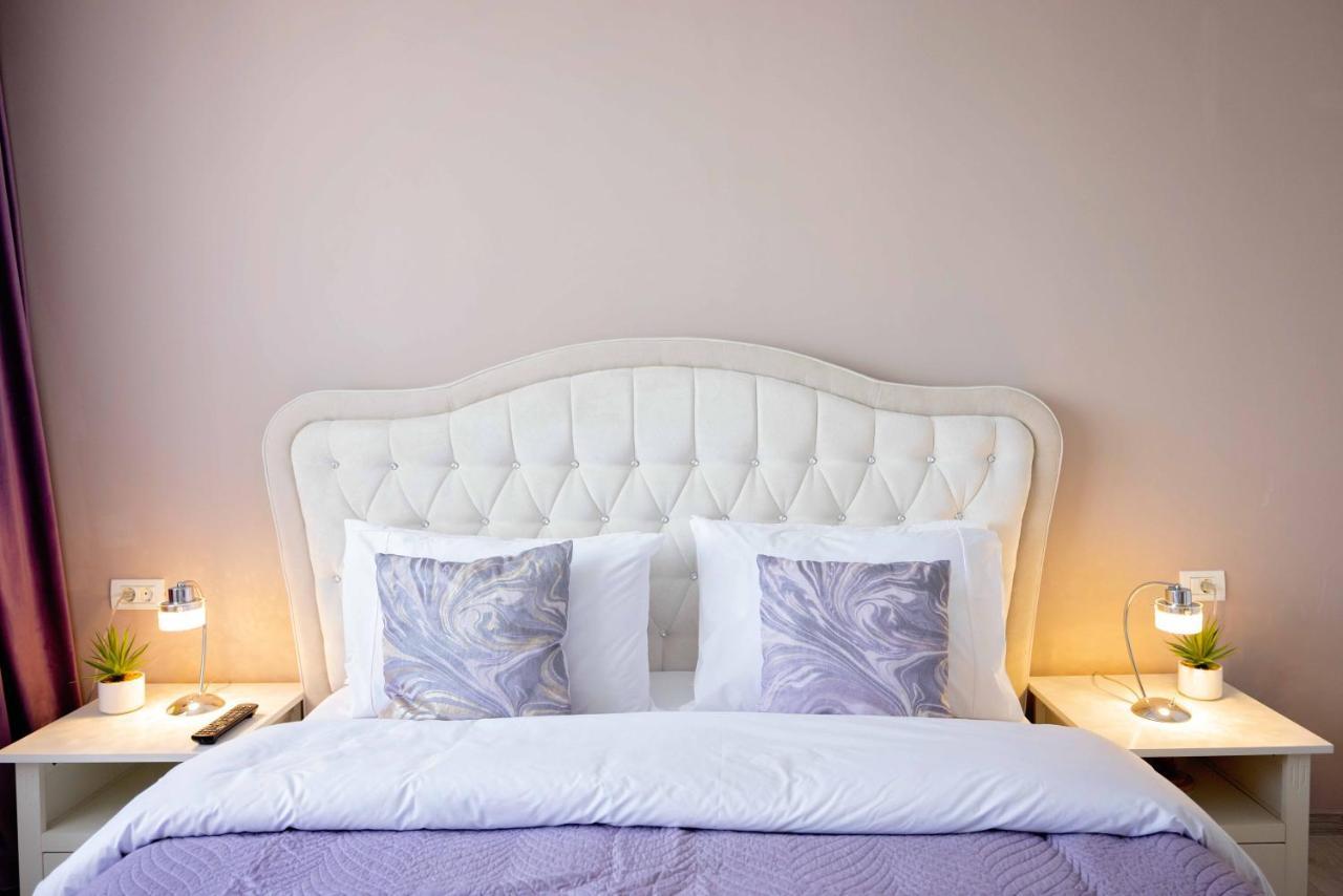 Joyful Apartment Timisoara Ngoại thất bức ảnh
